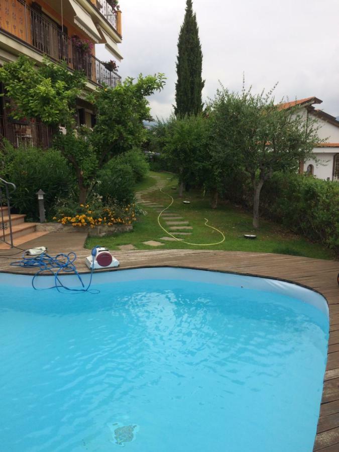 Villa Pineland Borghetto Santo Spirito Exterior photo