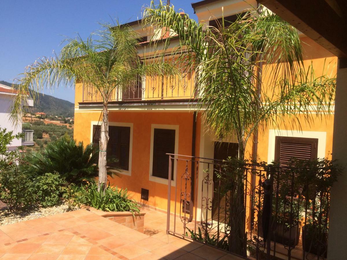 Villa Pineland Borghetto Santo Spirito Exterior photo