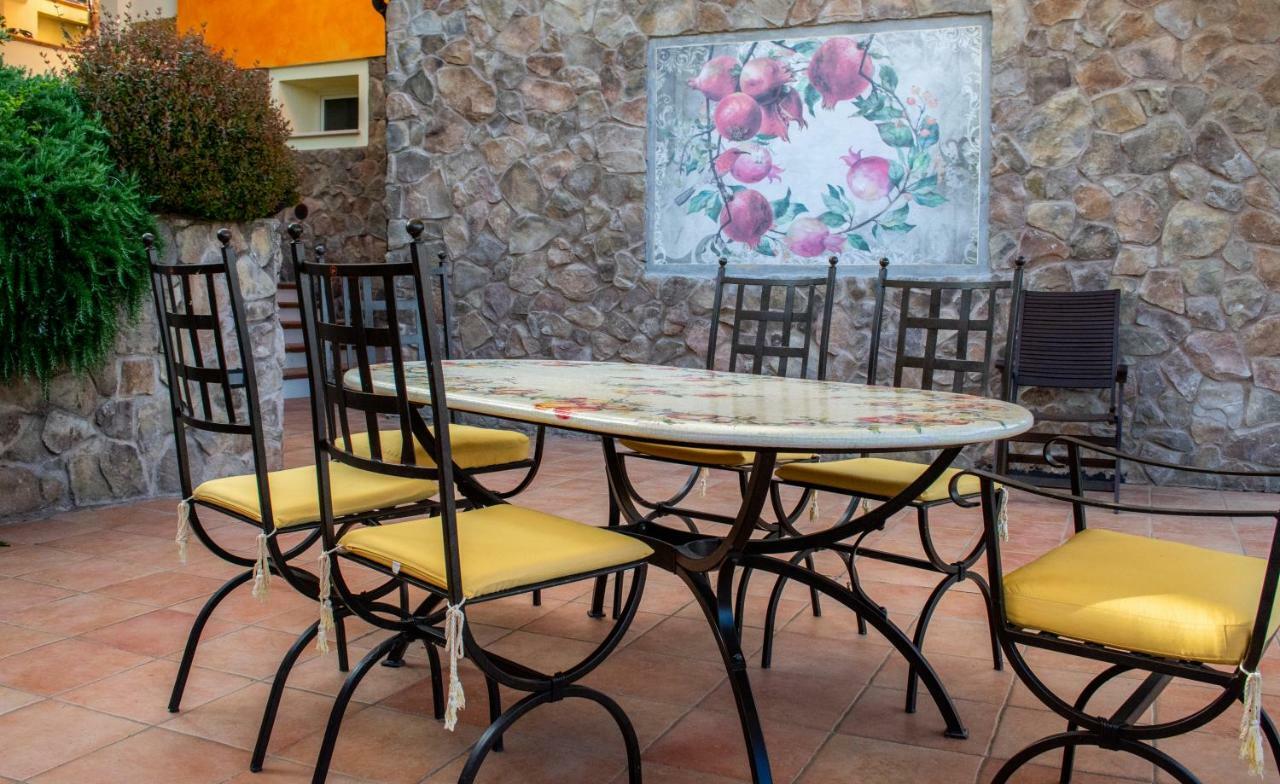Villa Pineland Borghetto Santo Spirito Exterior photo