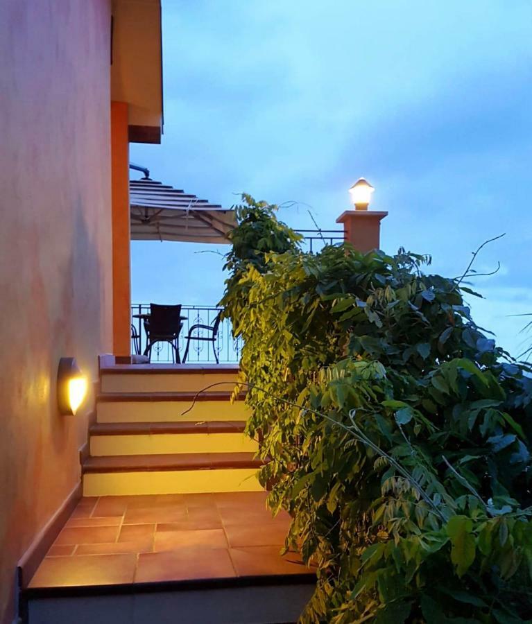 Villa Pineland Borghetto Santo Spirito Exterior photo