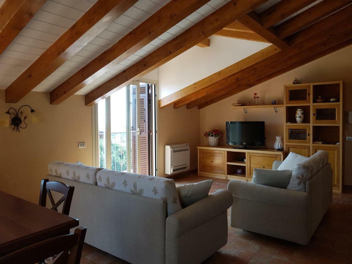 Villa Pineland Borghetto Santo Spirito Exterior photo