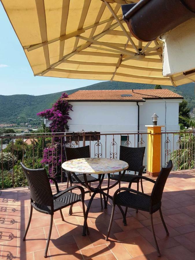 Villa Pineland Borghetto Santo Spirito Exterior photo