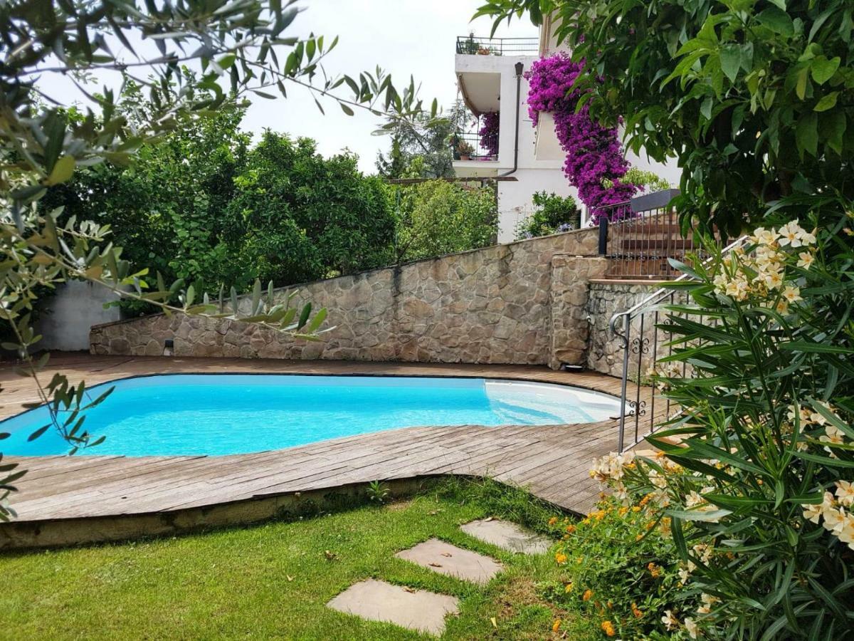 Villa Pineland Borghetto Santo Spirito Exterior photo